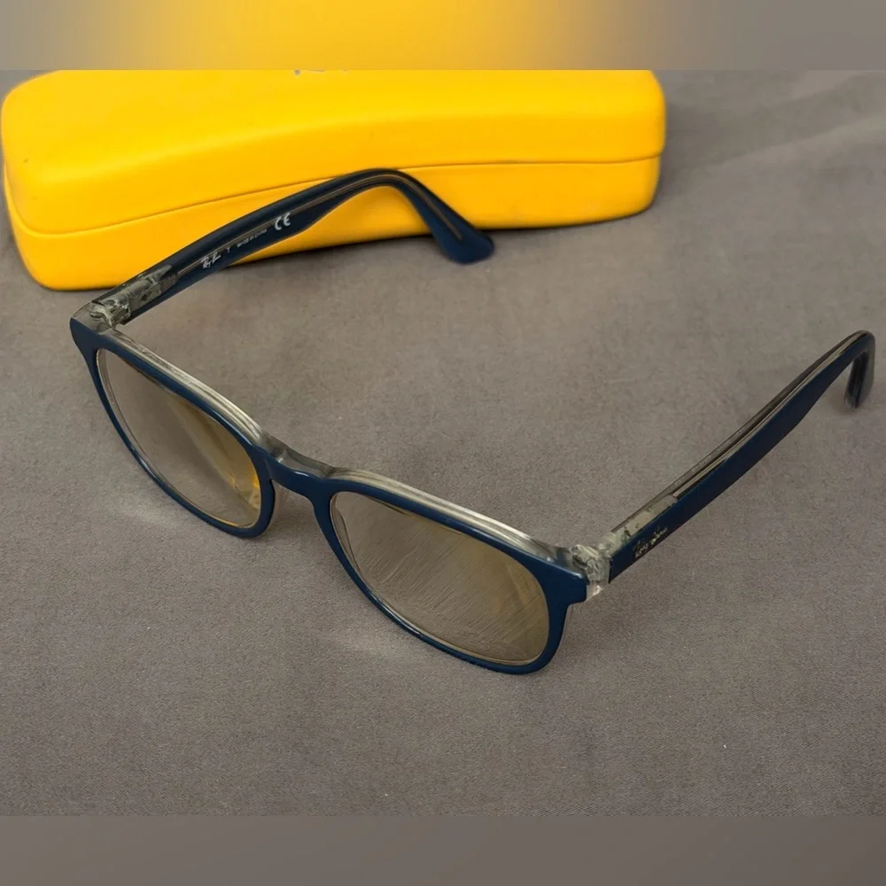 Ray-Ban Navy Glasses Frame with Bright Yellow Case for kids
